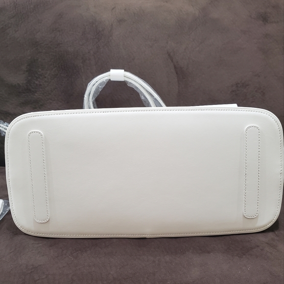 MCM White Leopard Visetos Leather shopper WITH POUCH - Picture 13 of 16